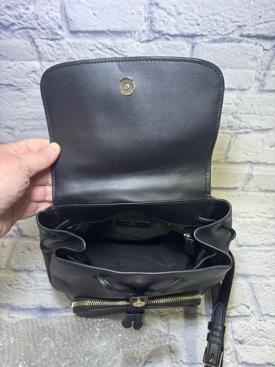 LIKE  NEW KATE SPADE KRISTI MEDIUM FLAP REFINED GRAIN LEATHER BLACK BACKPACK main image 5